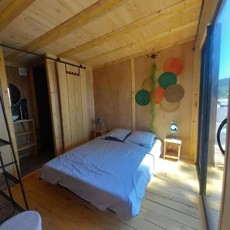 Ma Tiny Hoose Apartment