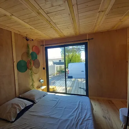Ma Tiny Hoose *